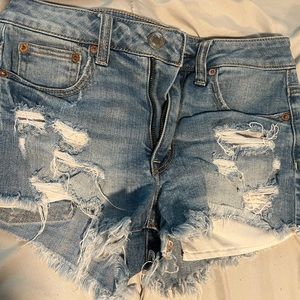 I wanna say these fit me when I was waist 25! Absolutely loved these !